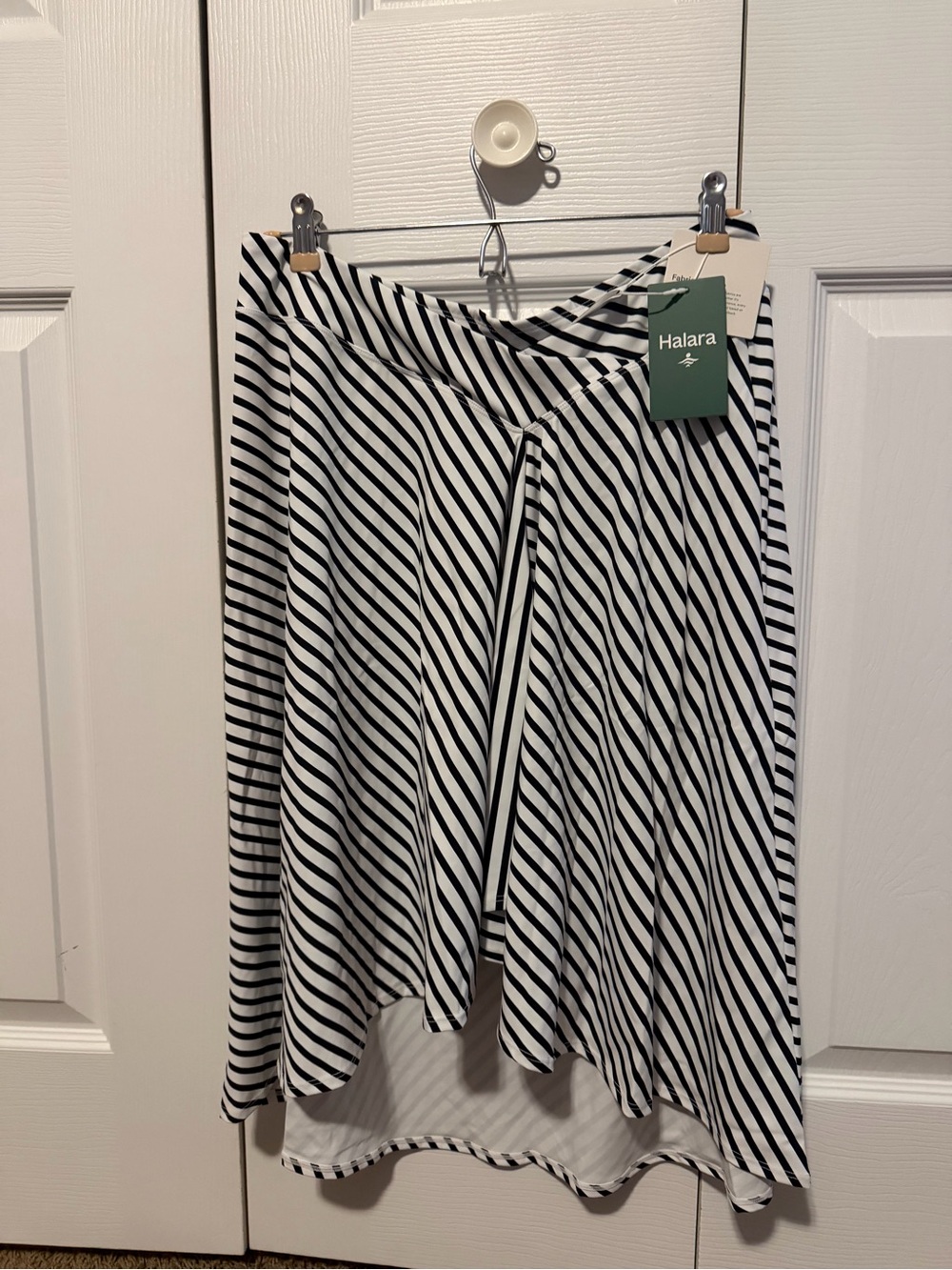 HALARA Black and White Striped Asymmetrical Wrap Skirt - Picture 2 of 3
